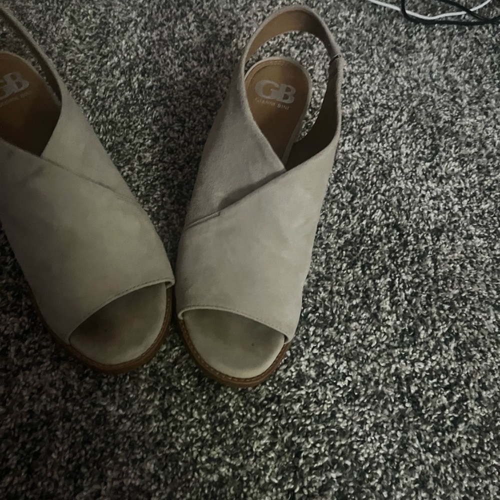 Gianni bini heeled sandals